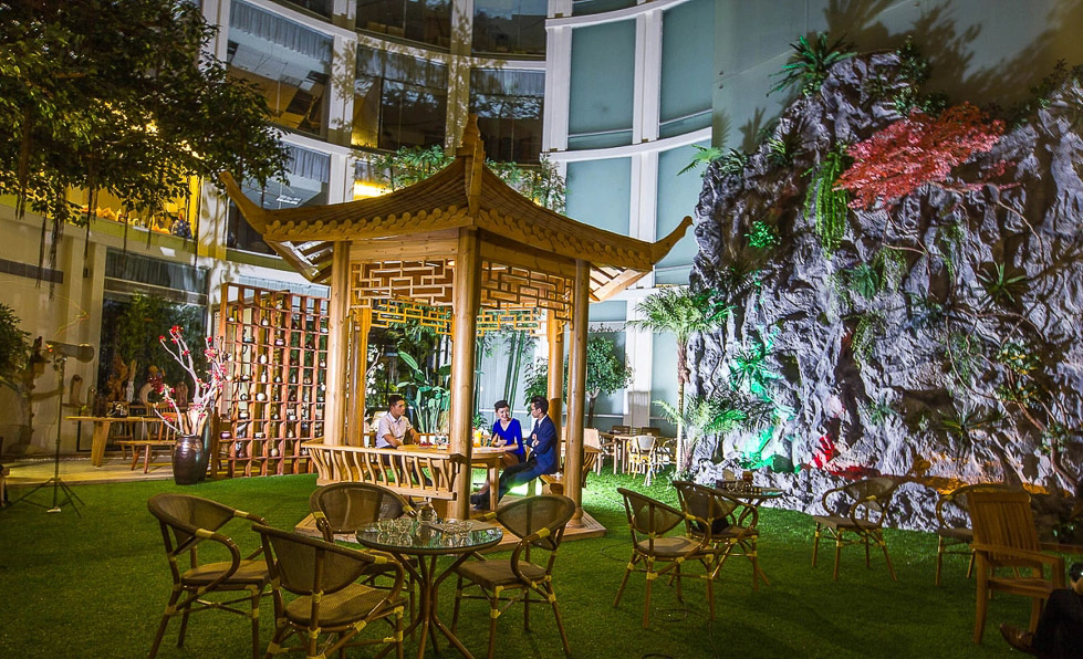 美豪酒店专业摄影亚洲小姐人物代言拍摄